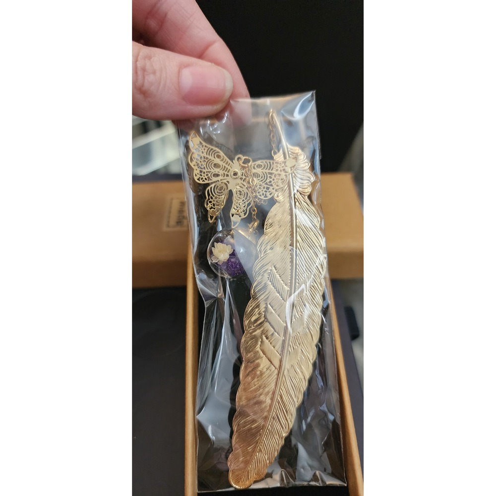 Jiazhenep Gold Feather Bookmark with Butterfly and Purple Dried Flower Glass Orb - Picture 2 of 6